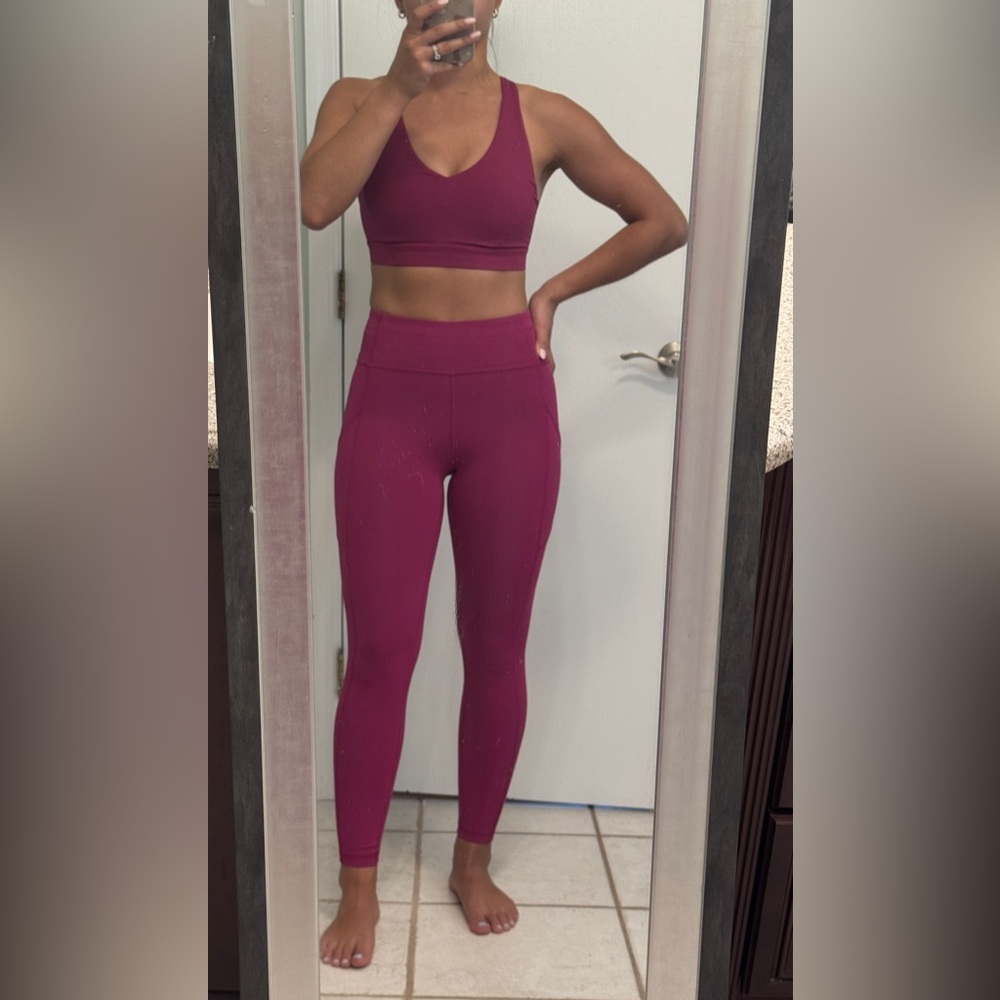 LULULEMON SET MAGENTA PURPLE BRA AND LEGGINGS